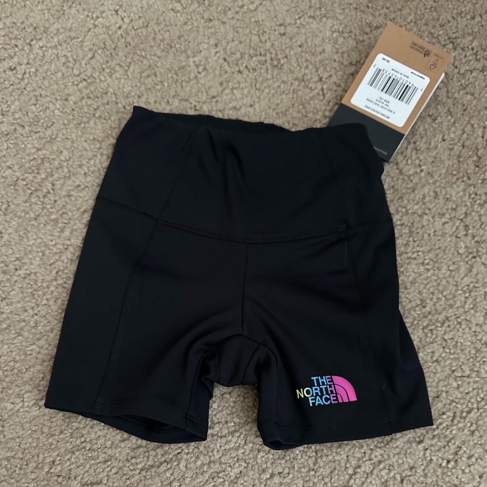 NWT Girls XXS size 5 North Face Biker or Gym shorts.